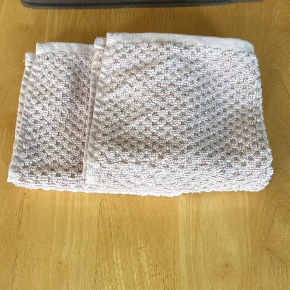 Set of 2 ecoexistence Light Pink/Dusty RoseCotton Textured Washcloths  12x12